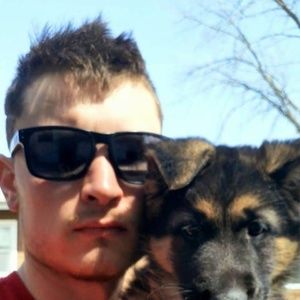 Meet your Posher, Lance